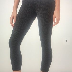 Lululemon align HR crop 21